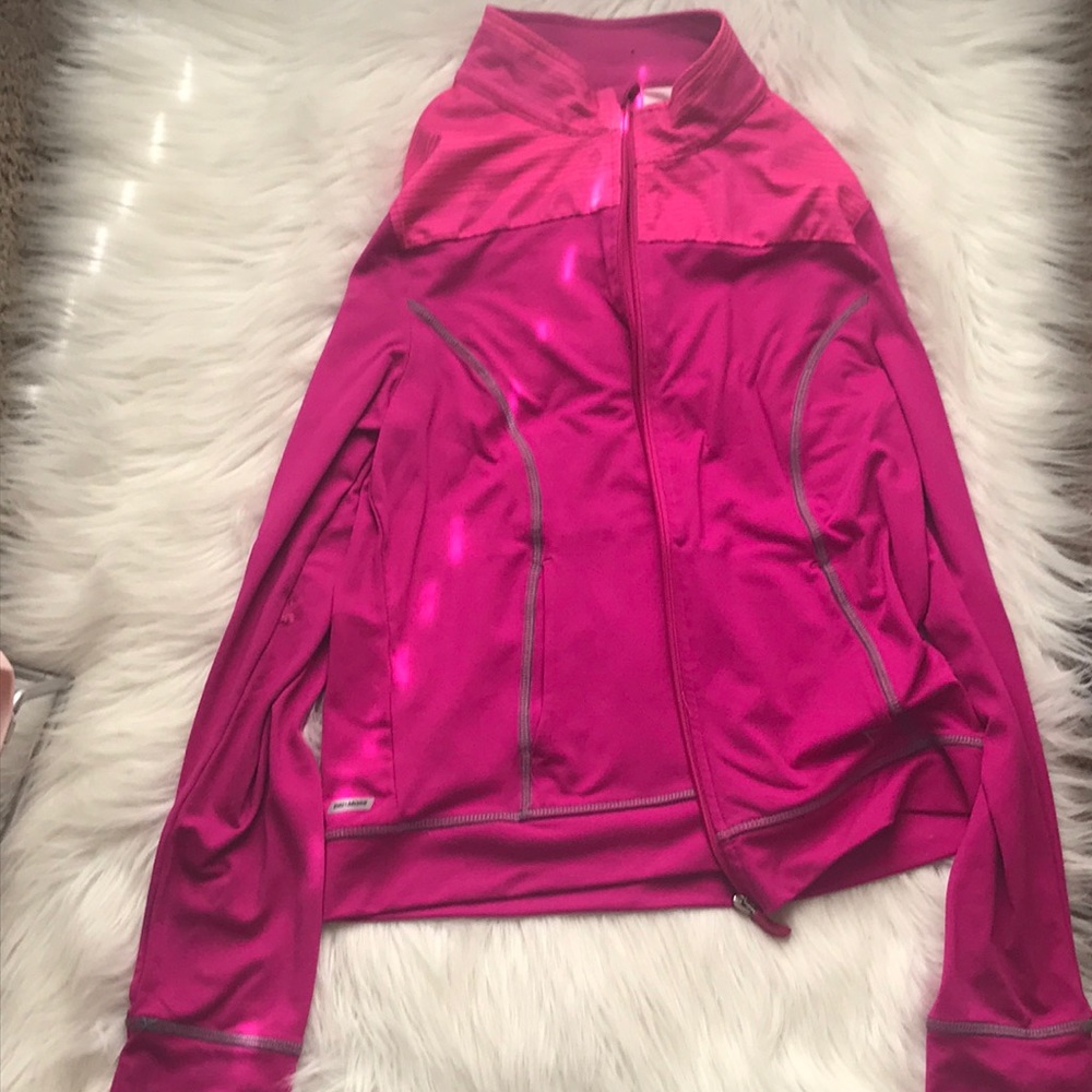 A sports jacket for girls